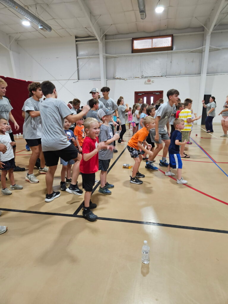 youth mission trip group photo